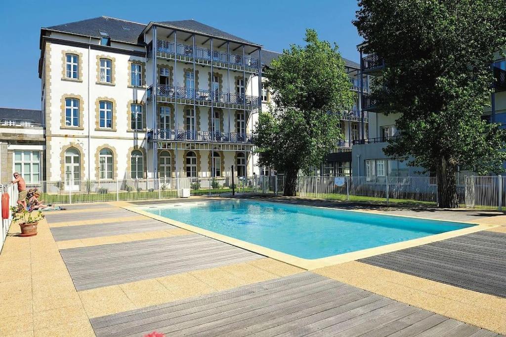 Les Pieds Dans L'eau Croisic Apartment